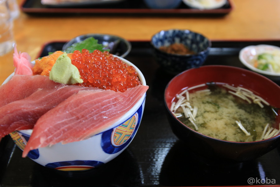 銚子 三色丼 1 300円 浜めし こばフォトブログ 自分らしく自由気ままに