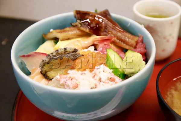  海鮮丼 魚介 和食料理 japanese food